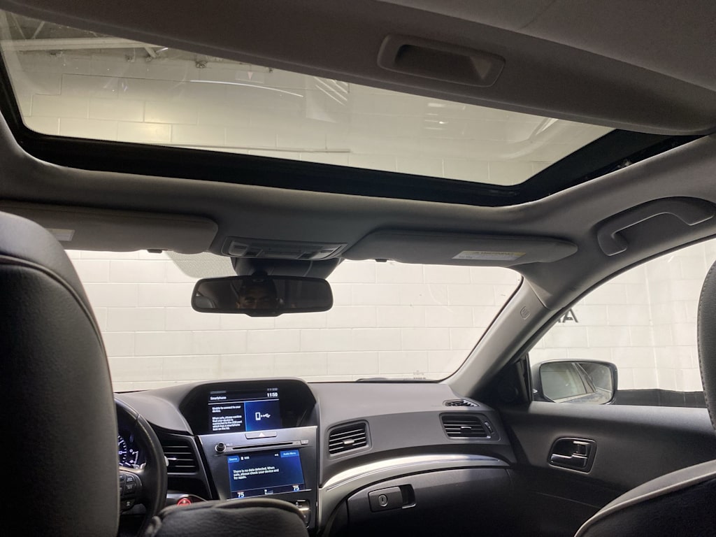 Thumbnail: 2019 Acura ILX - 25