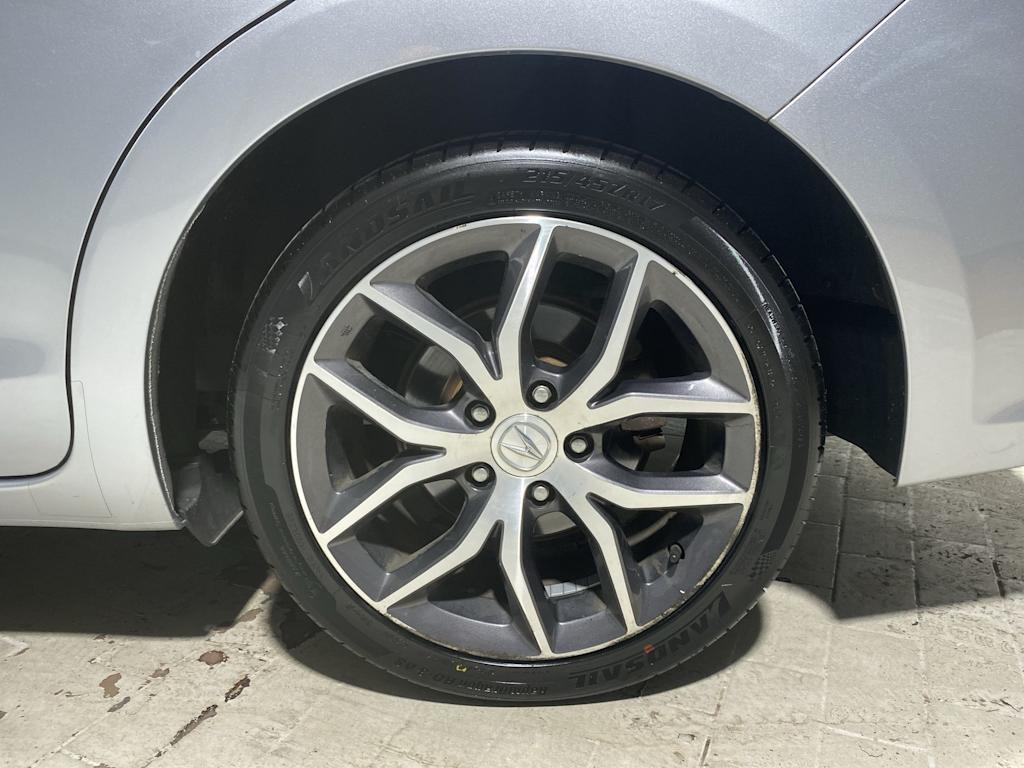 Thumbnail: 2019 Acura ILX - 8