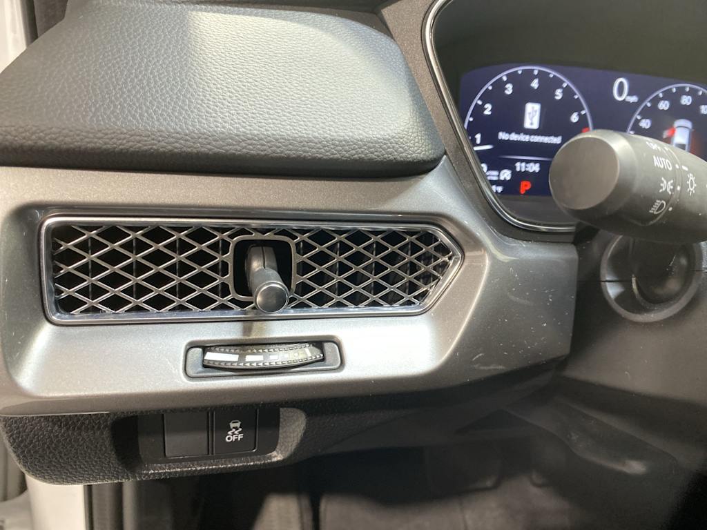 Thumbnail: 2023 Acura Integra - 24