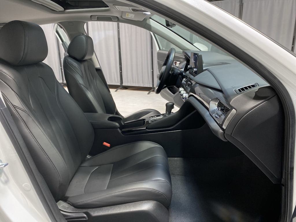 Thumbnail: 2023 Acura Integra - 21