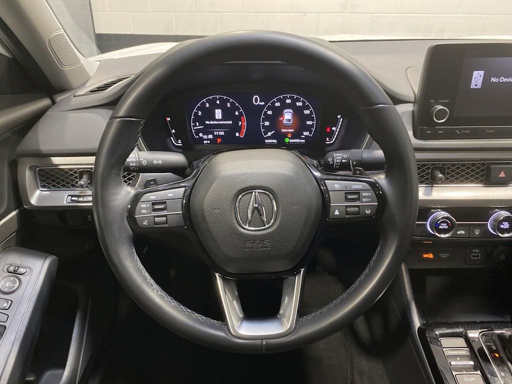 Thumbnail: 2023 Acura Integra - 10