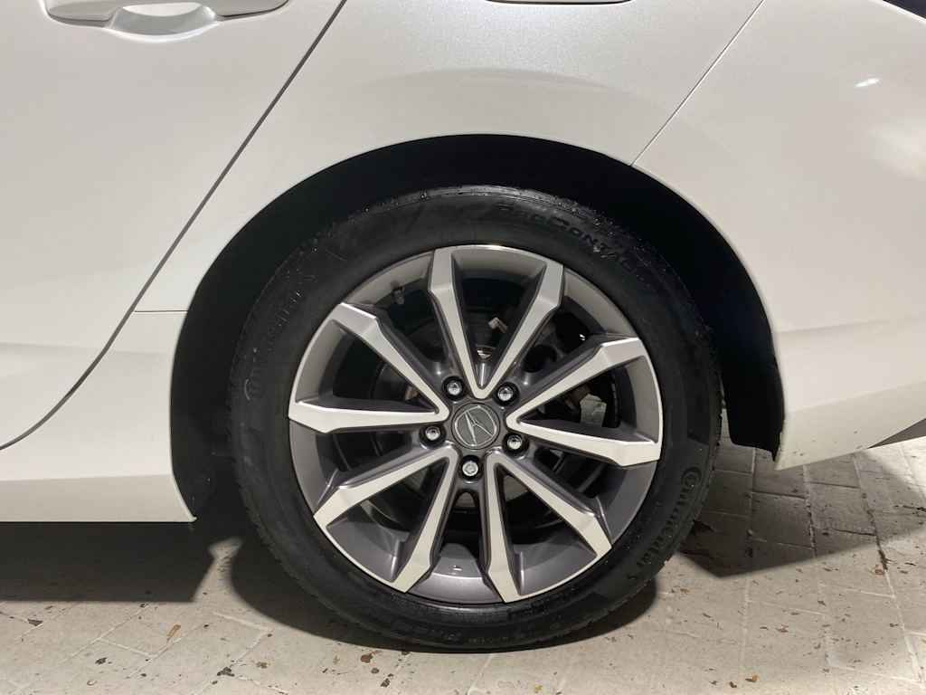 Thumbnail: 2023 Acura Integra - 8