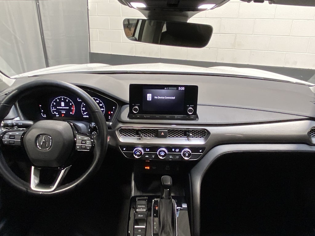 Thumbnail: 2023 Acura Integra - 2