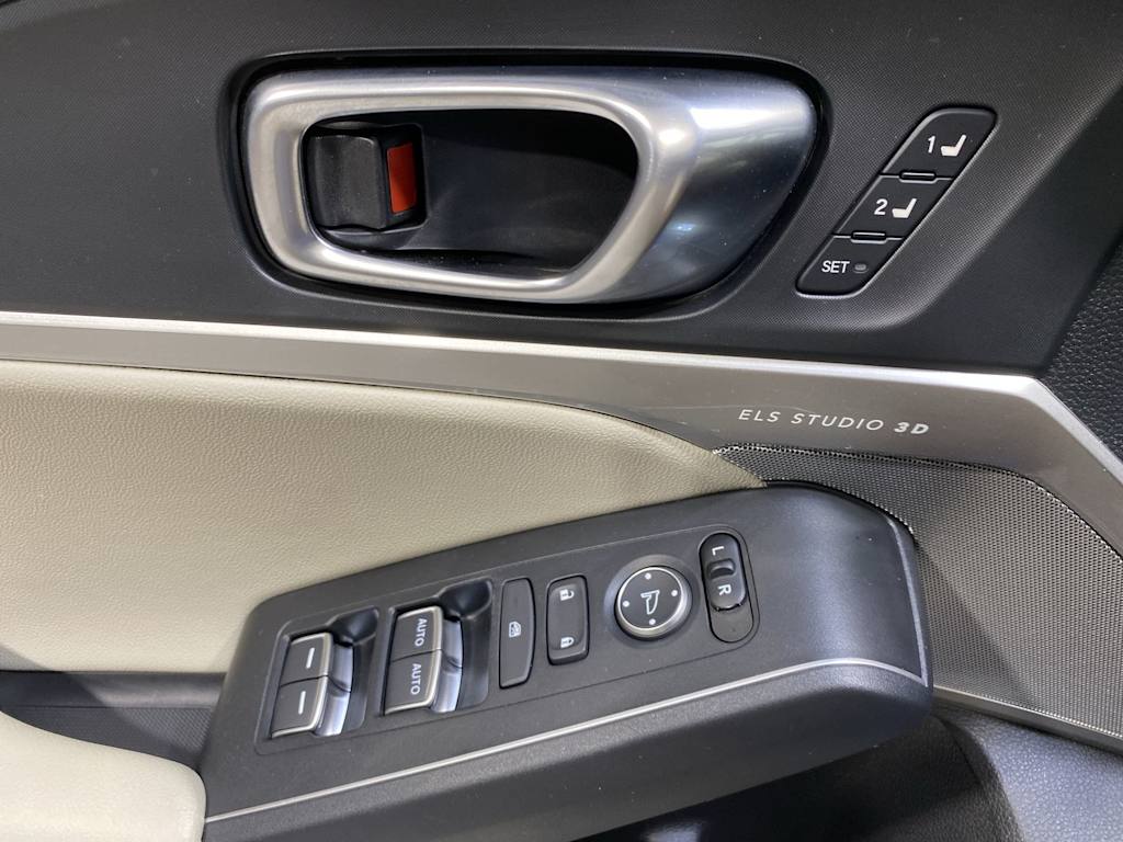 Thumbnail: 2024 Acura Integra - 23