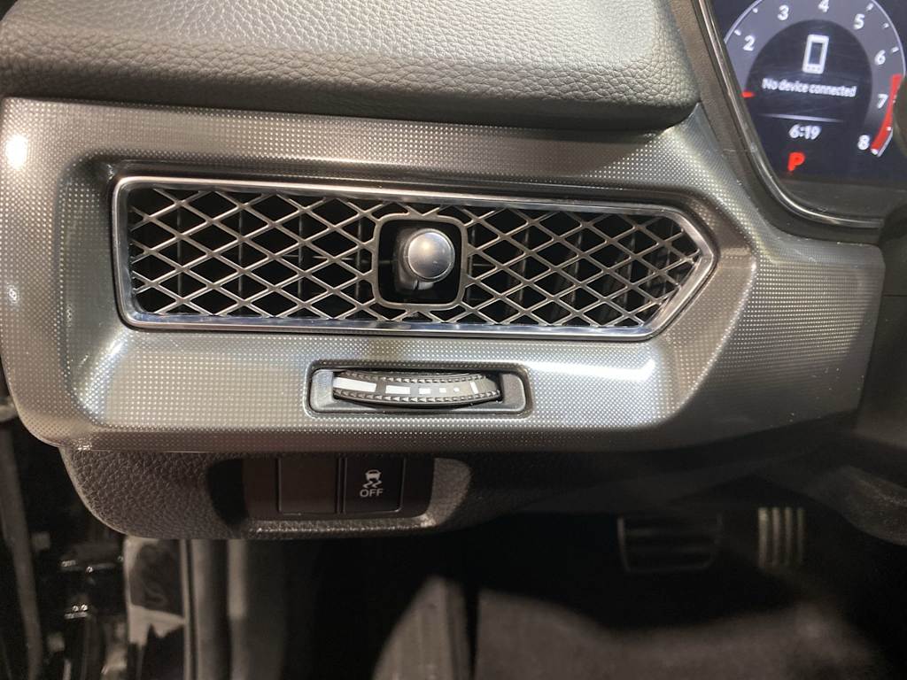 Thumbnail: 2023 Acura Integra - 24