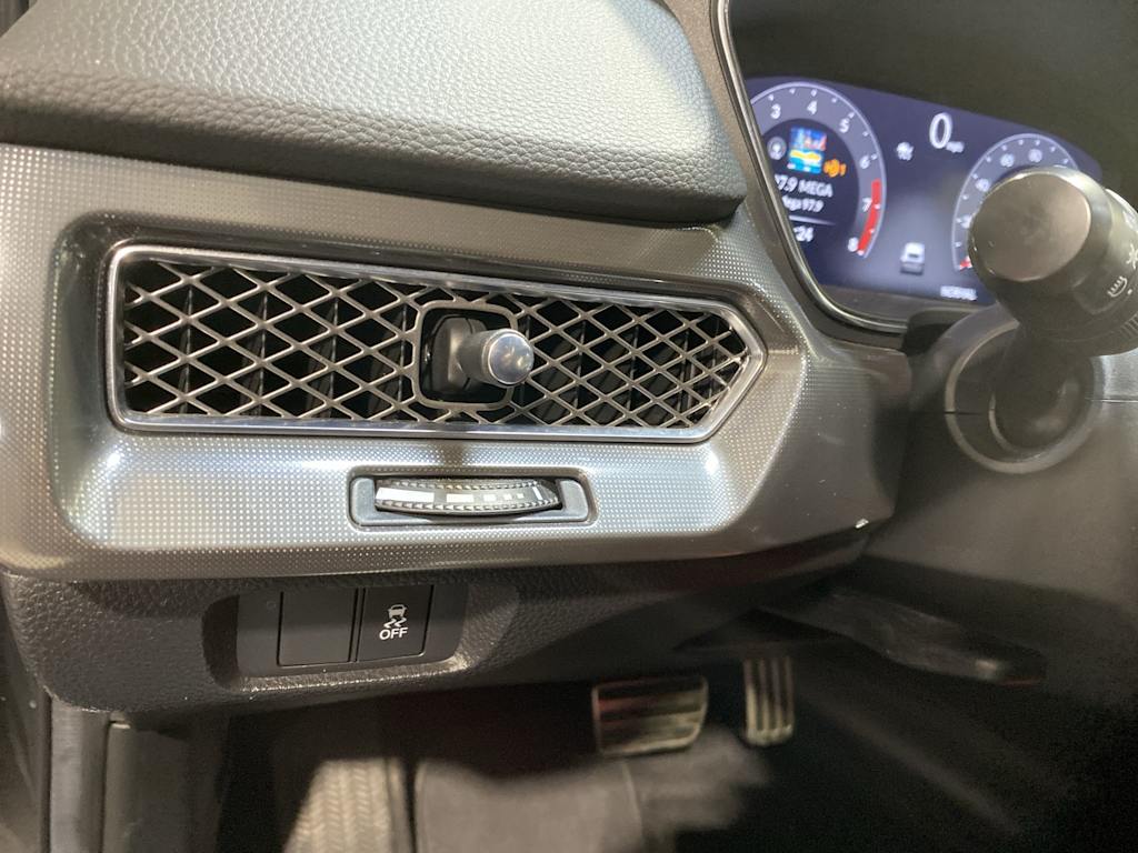 Thumbnail: 2023 Acura Integra - 24