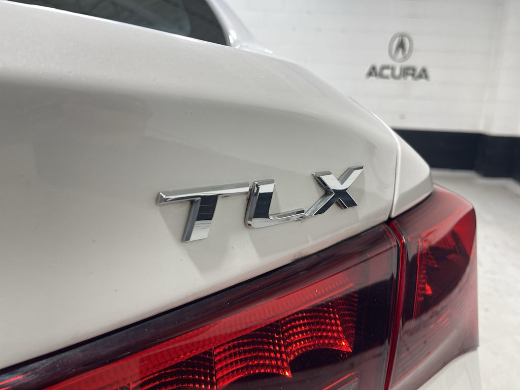Thumbnail: 2016 Acura TLX - 7