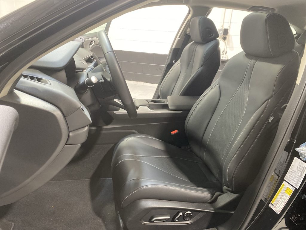 Thumbnail: 2025 Acura TLX - 12