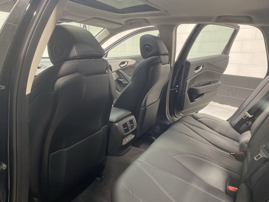 Thumbnail: 2025 Acura TLX - 13