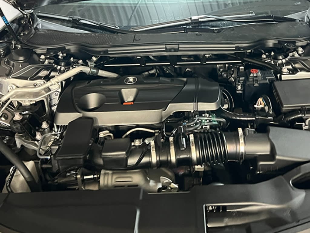 2025 Acura TLX Technology 8