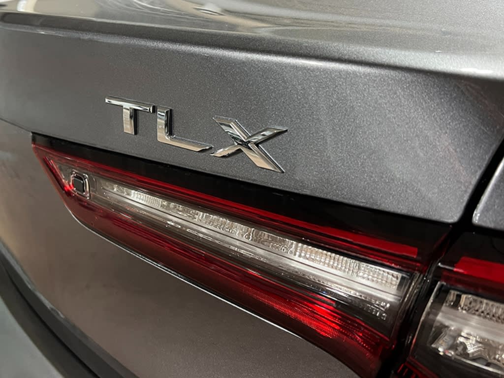 2025 Acura TLX Technology 19
