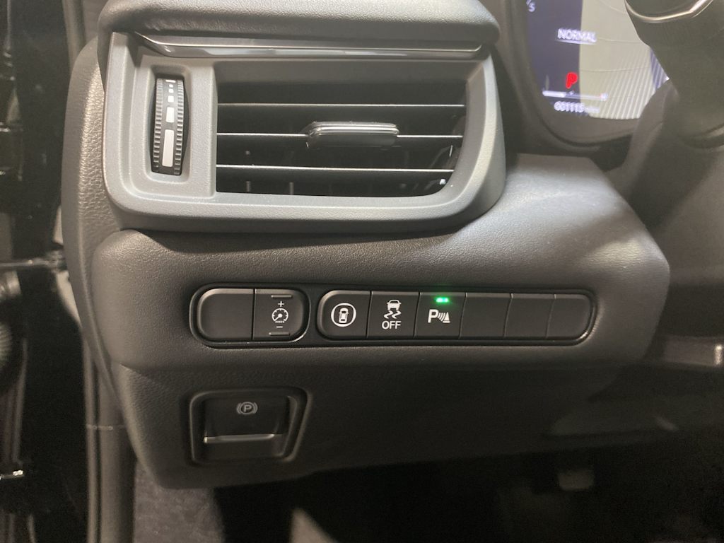 Thumbnail: 2025 Acura TLX - 24