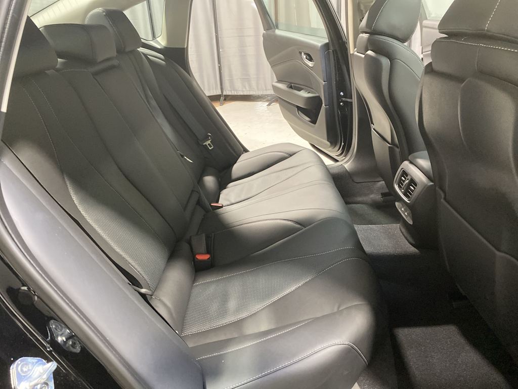 Thumbnail: 2025 Acura TLX - 19