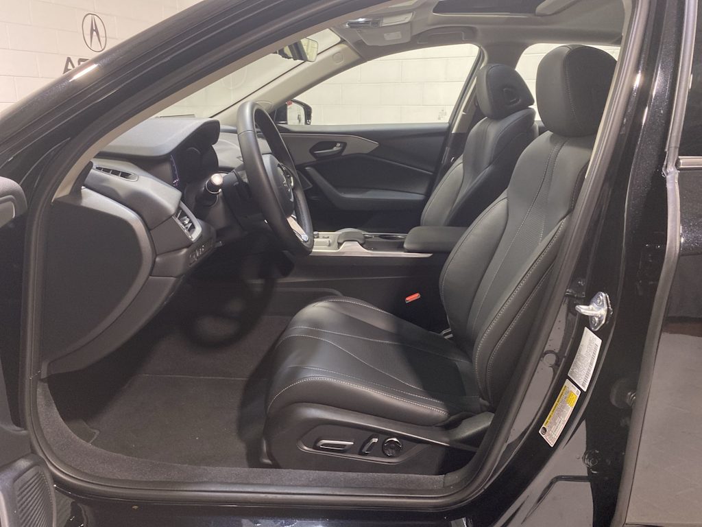 Thumbnail: 2025 Acura TLX - 11