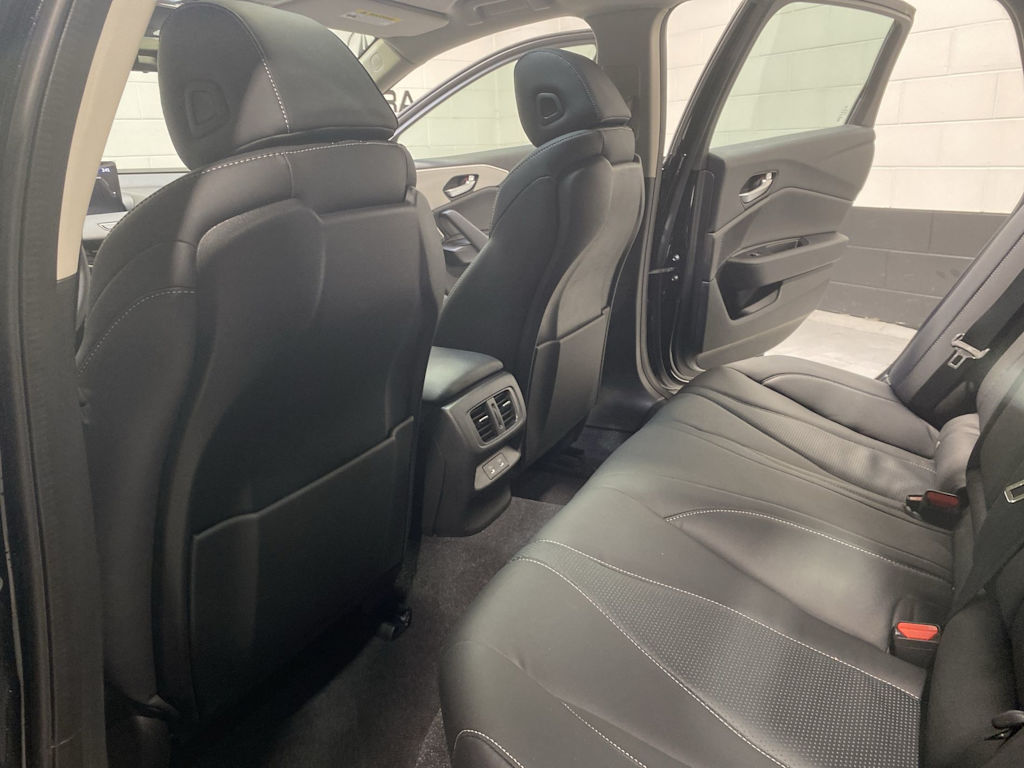 Thumbnail: 2025 Acura TLX - 13