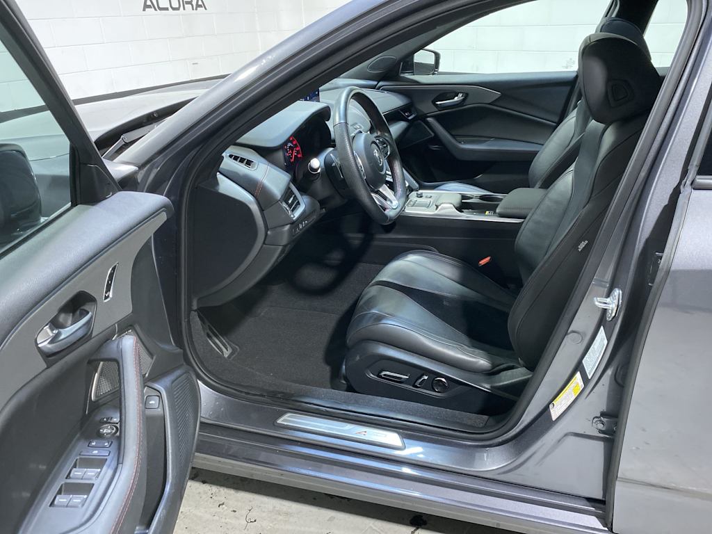 Thumbnail: 2023 Acura TLX - 11