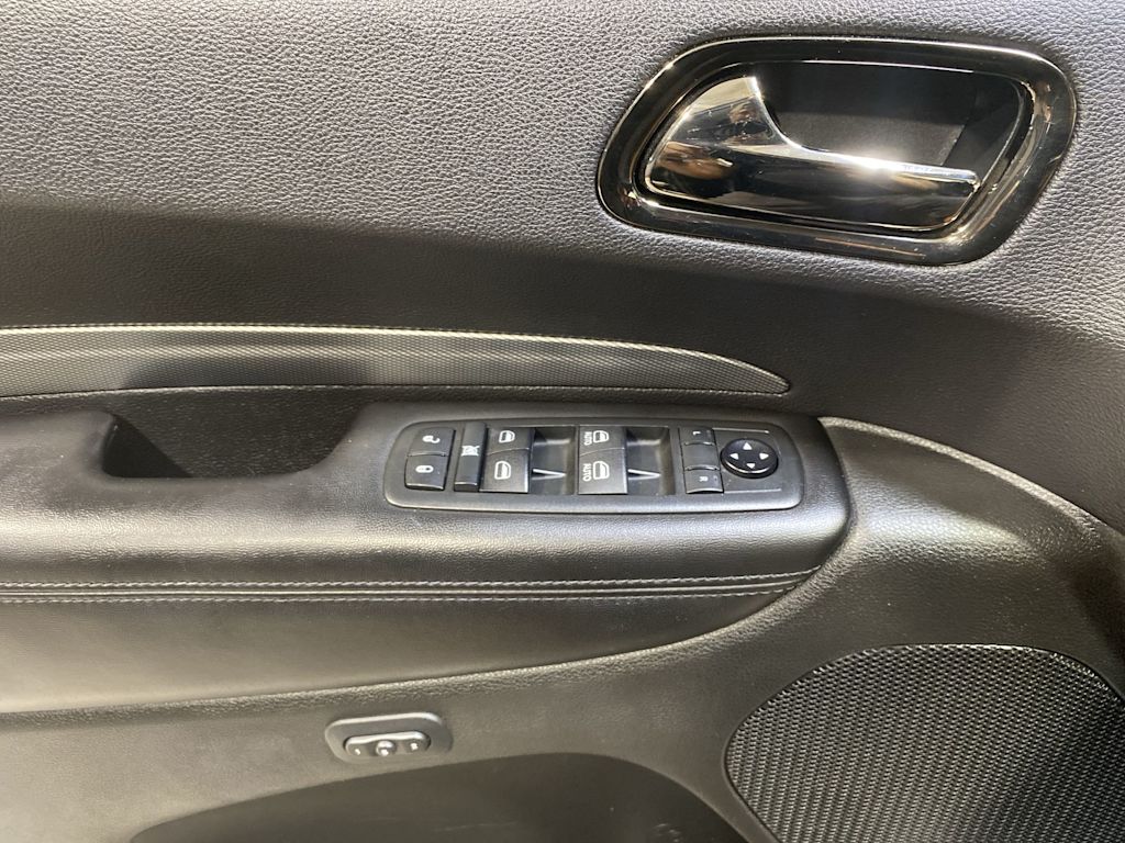 Thumbnail: 2019 Dodge Durango - 23