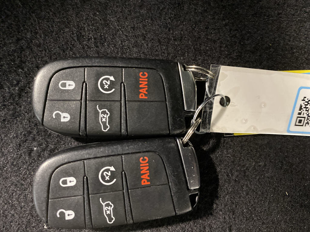 Thumbnail: 2018 Jeep Grand Cherokee - 18