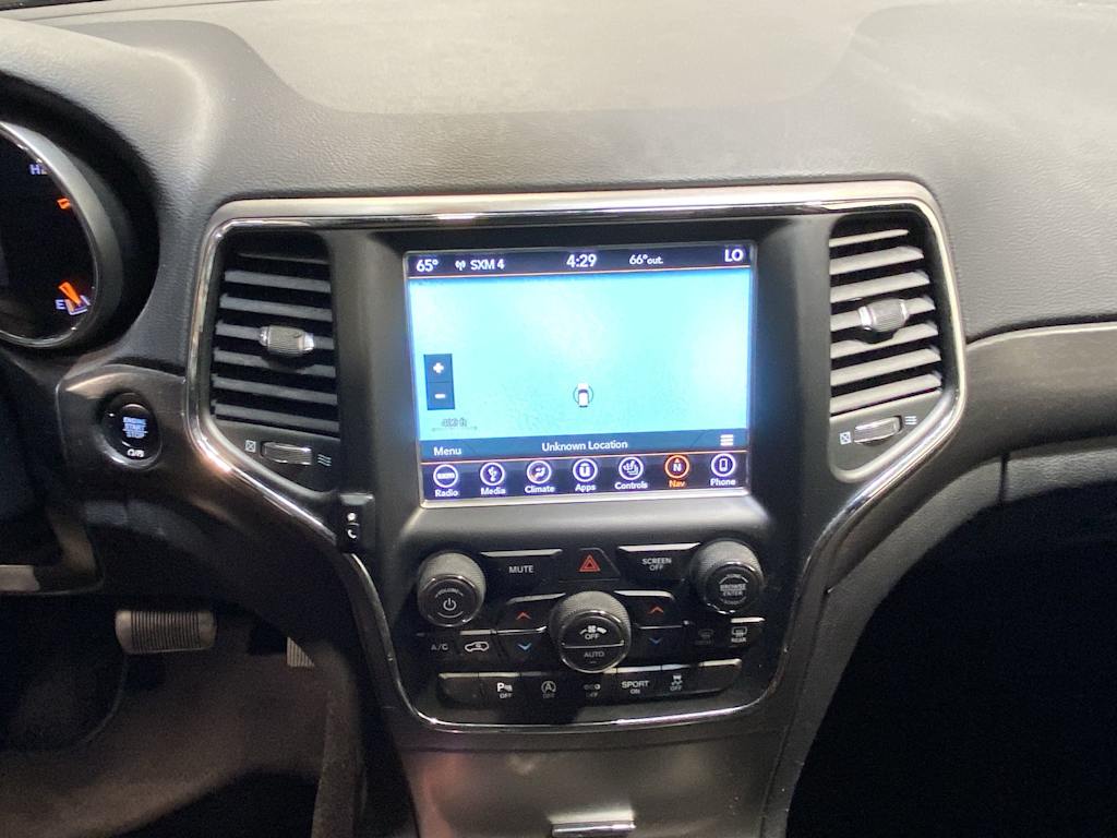 Thumbnail: 2018 Jeep Grand Cherokee - 14