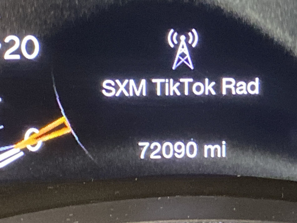 Thumbnail: 2018 Jeep Grand Cherokee - 16