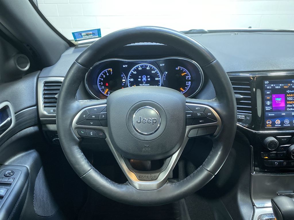 Thumbnail: 2020 Jeep Grand Cherokee - 10