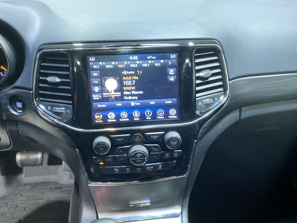 Thumbnail: 2020 Jeep Grand Cherokee - 14