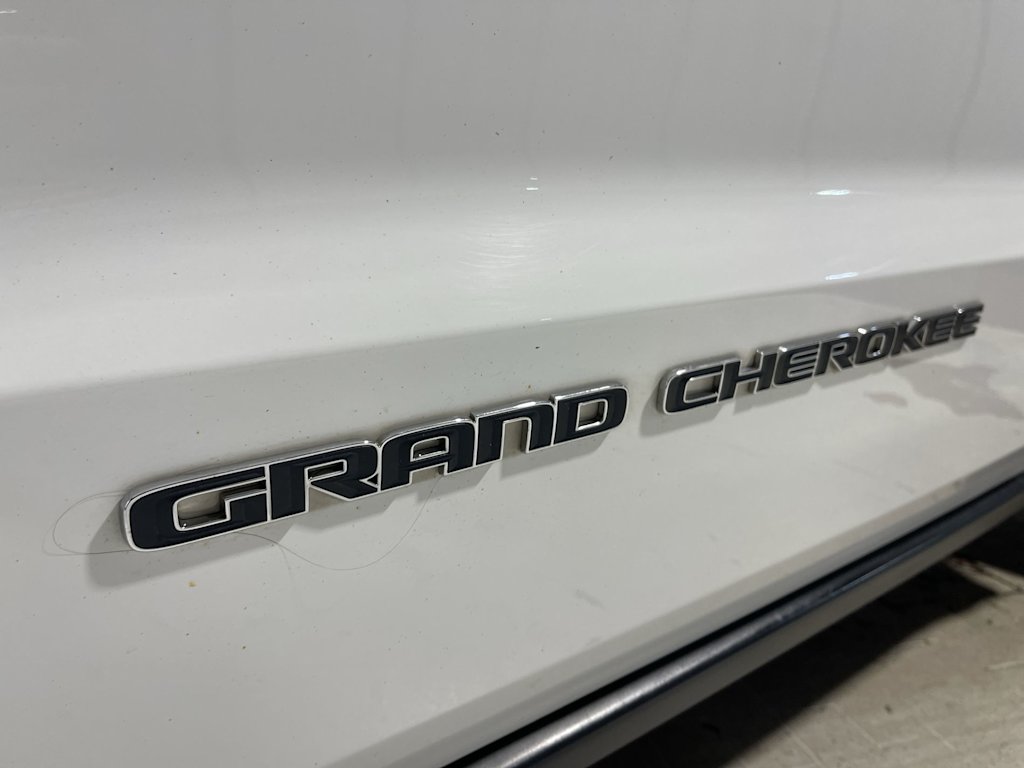 Thumbnail: 2019 Jeep Grand Cherokee - 7