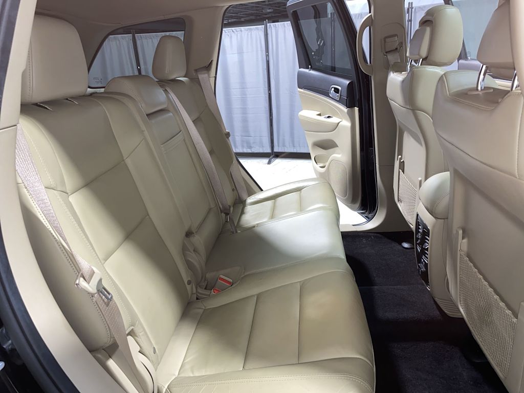 Thumbnail: 2019 Jeep Grand Cherokee - 19