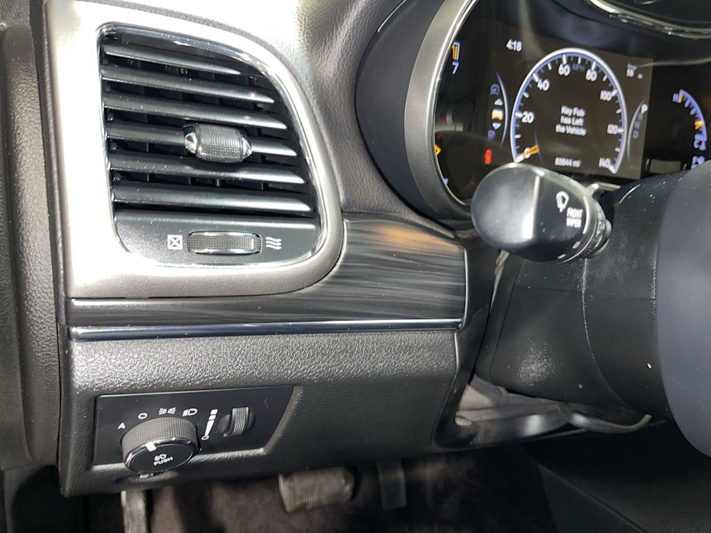 Thumbnail: 2019 Jeep Grand Cherokee - 23