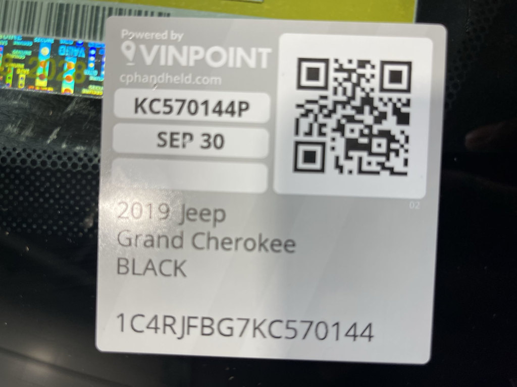 Thumbnail: 2019 Jeep Grand Cherokee - 18