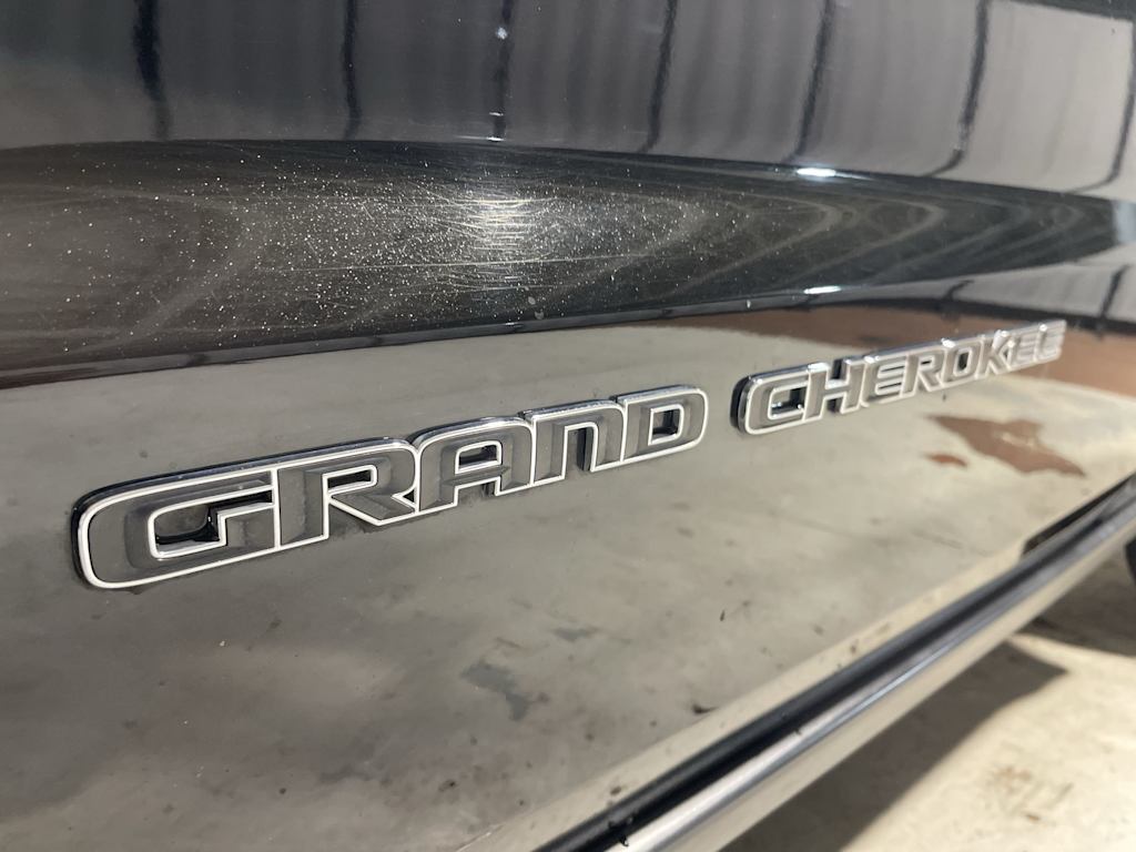Thumbnail: 2019 Jeep Grand Cherokee - 7