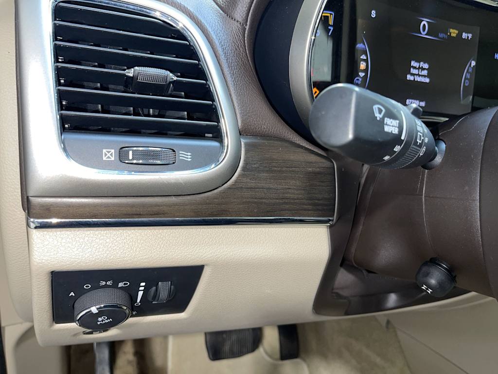 Thumbnail: 2017 Jeep Grand Cherokee - 24