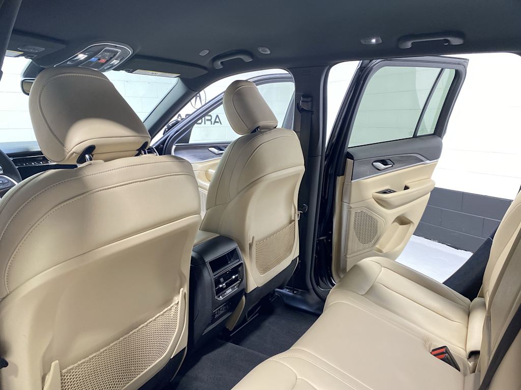 2023 Jeep Grand Cherokee Limited Edition 13