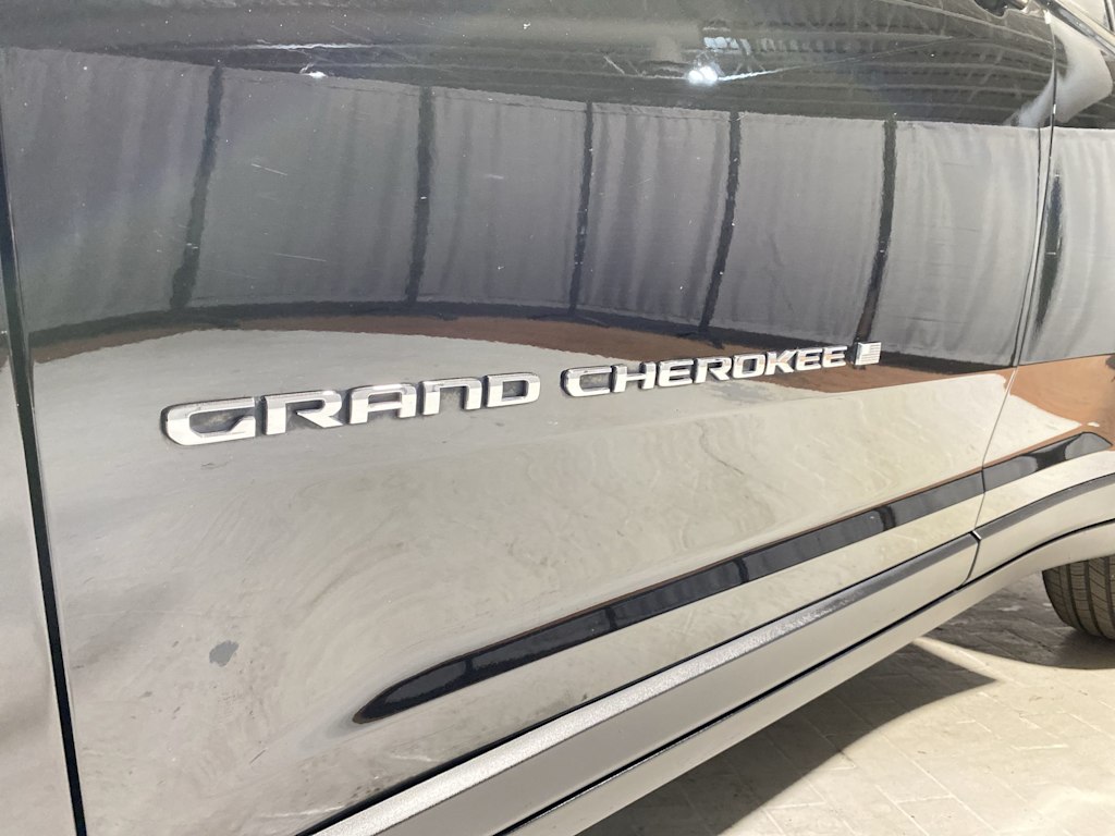 2023 Jeep Grand Cherokee Limited Edition 7