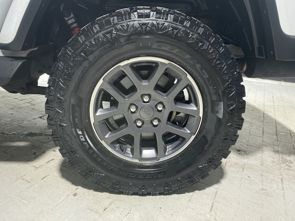 Thumbnail: 2020 Jeep Gladiator - 6