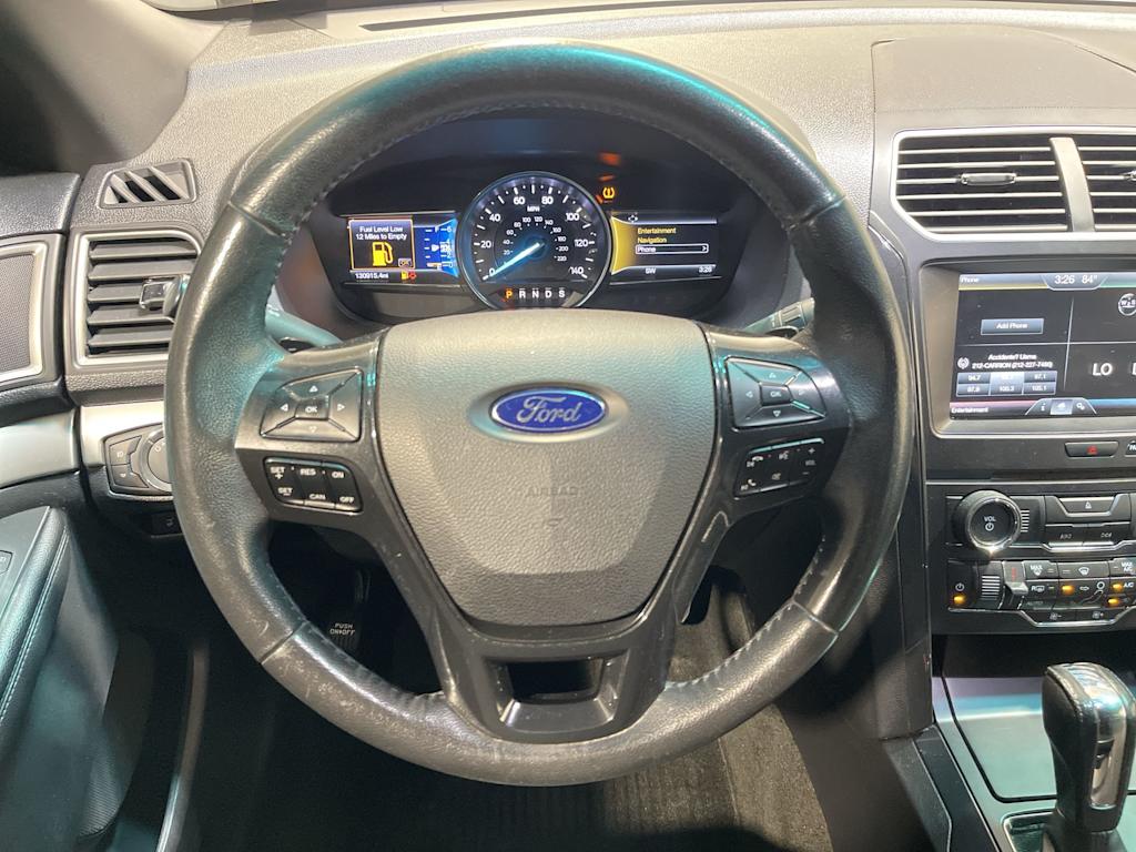 Thumbnail: 2016 Ford Explorer - 9
