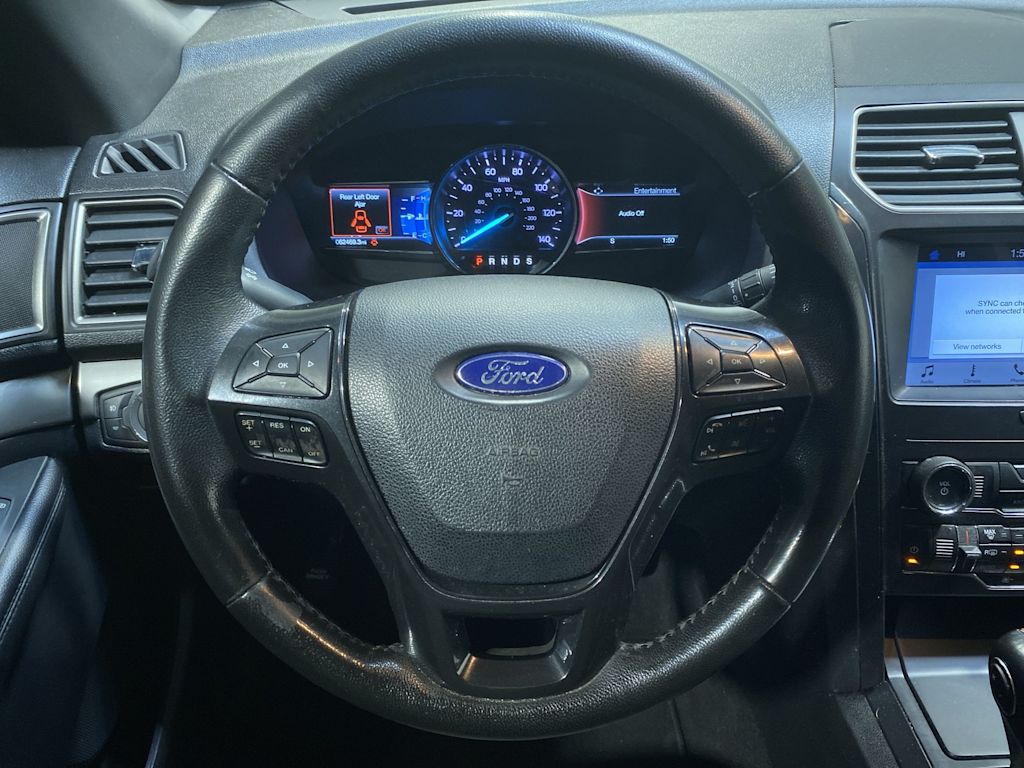 Thumbnail: 2019 Ford Explorer - 9