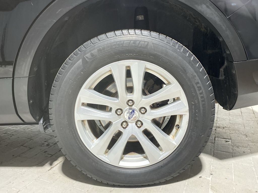 Thumbnail: 2019 Ford Explorer - 7