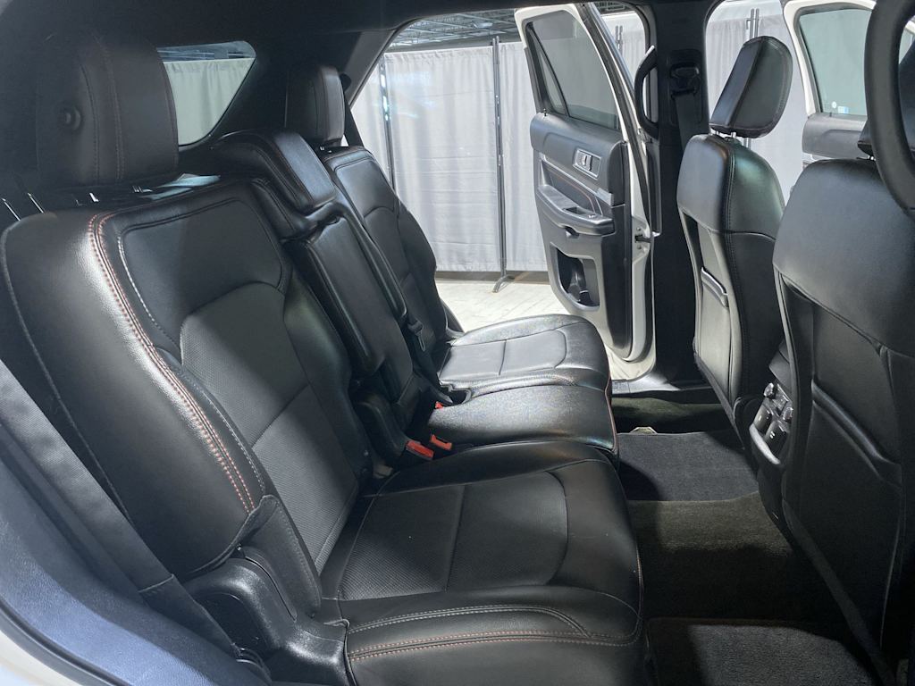 Thumbnail: 2018 Ford Explorer - 20