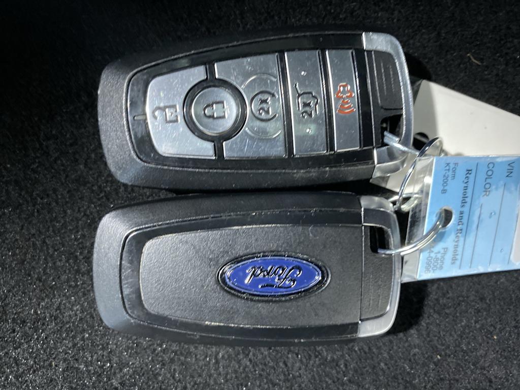 Thumbnail: 2022 Ford Explorer - 14