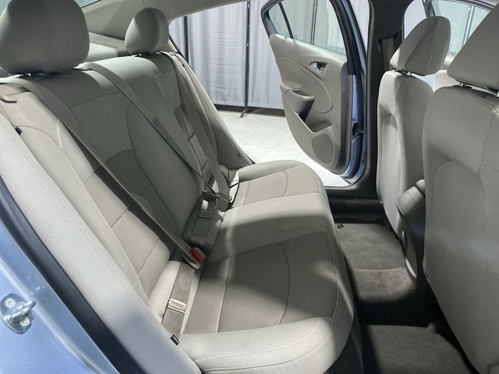 Thumbnail: 2018 Chevrolet Cruze - 20