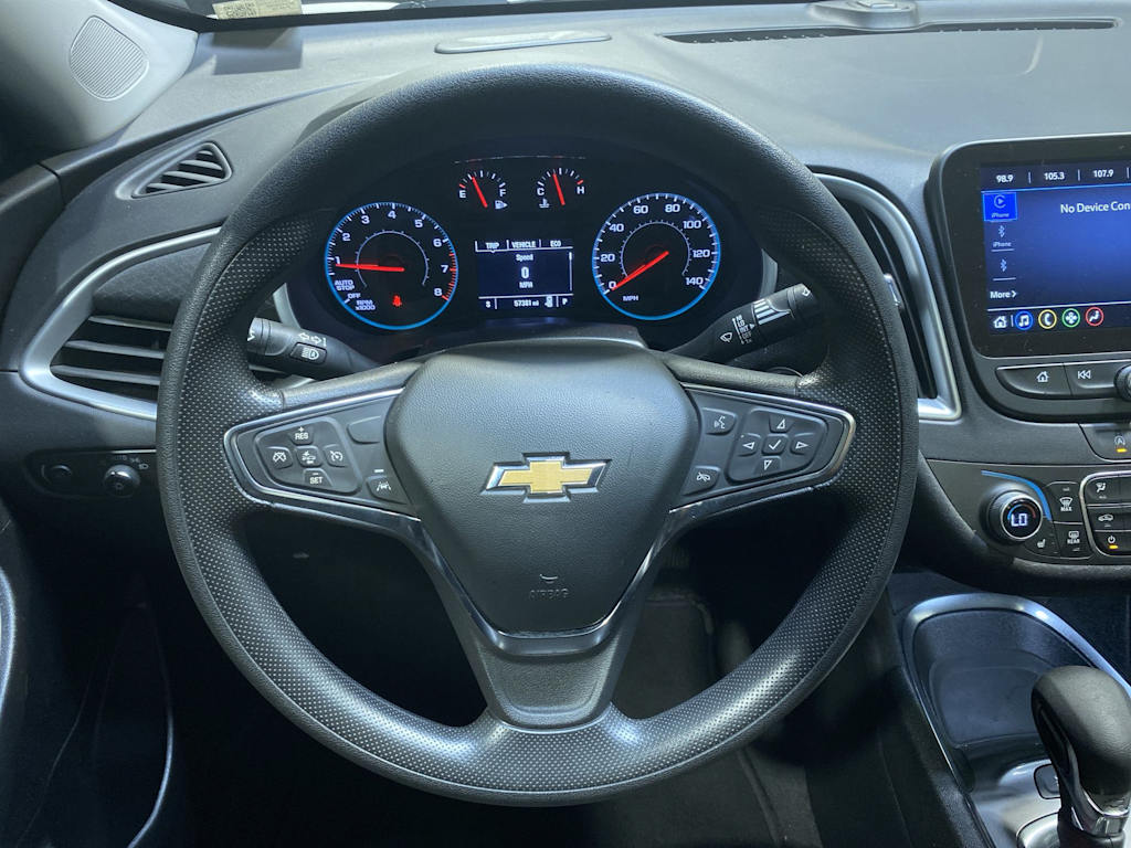 Thumbnail: 2024 Chevrolet Malibu - 10