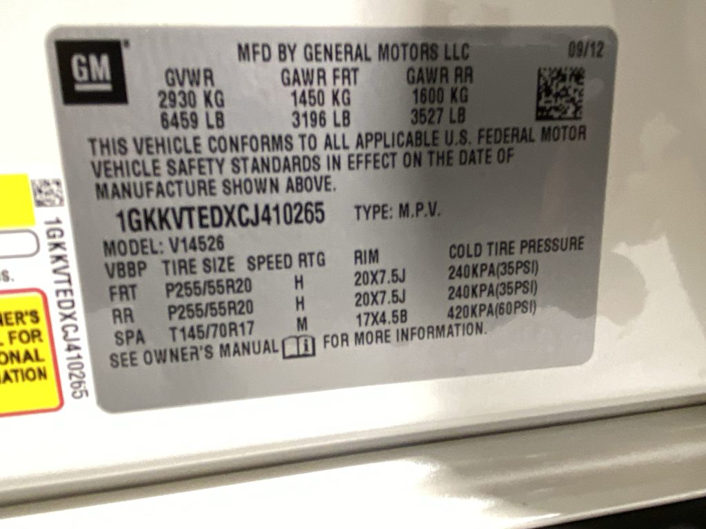 Thumbnail: 2012 GMC Acadia - 18