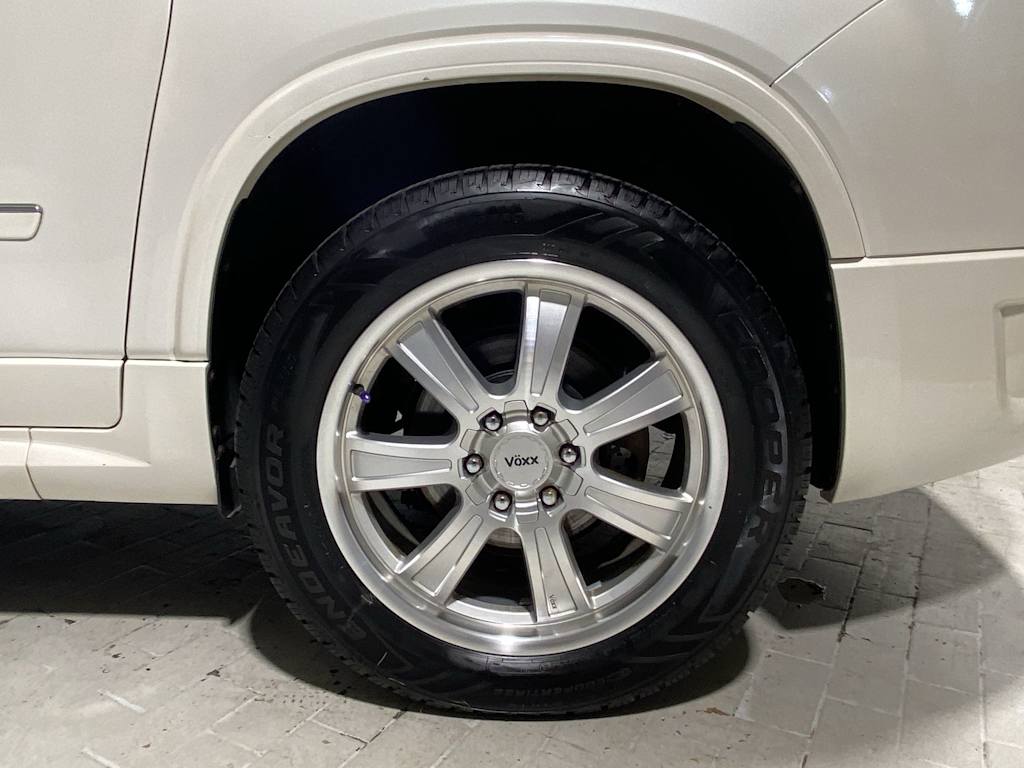 Thumbnail: 2012 GMC Acadia - 8