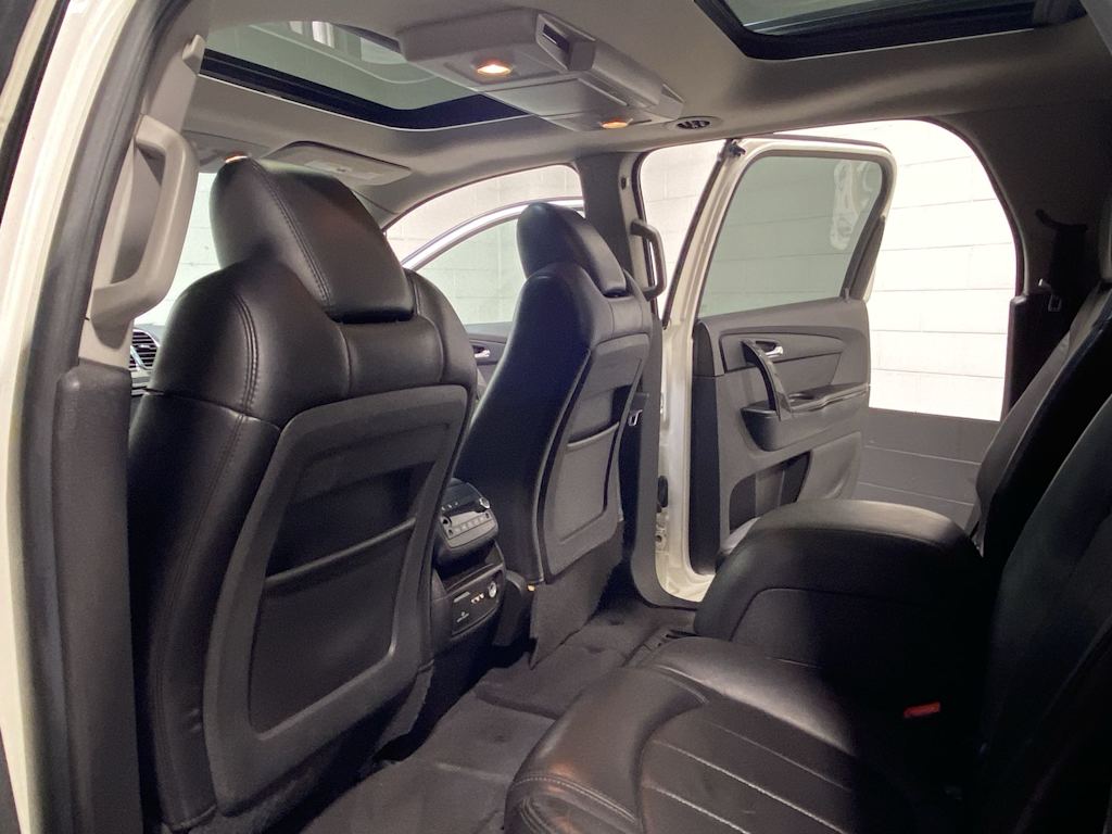 Thumbnail: 2012 GMC Acadia - 13