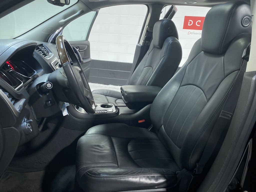 Thumbnail: 2015 GMC Acadia - 12