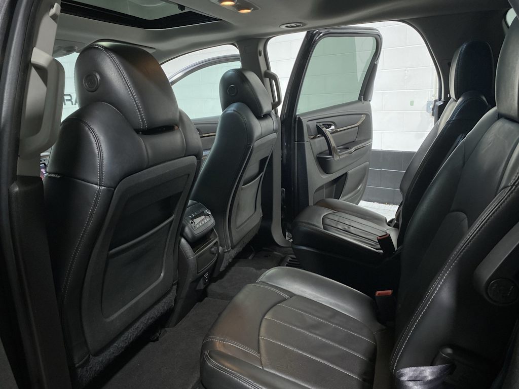 Thumbnail: 2015 GMC Acadia - 13