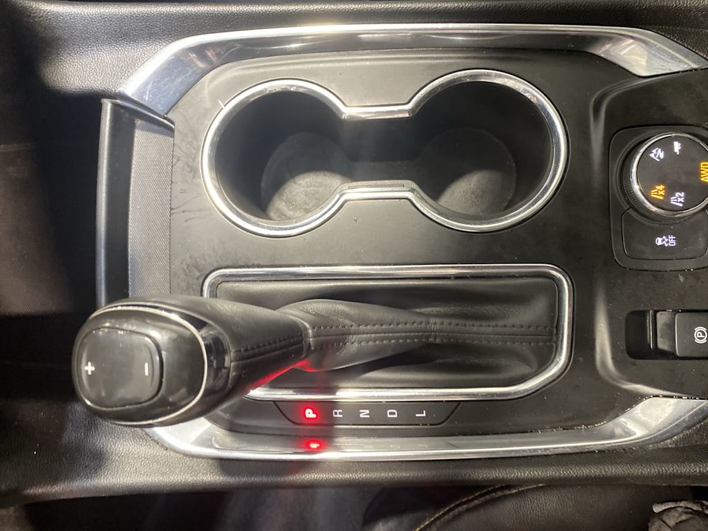 Thumbnail: 2018 Chevrolet Traverse - 19