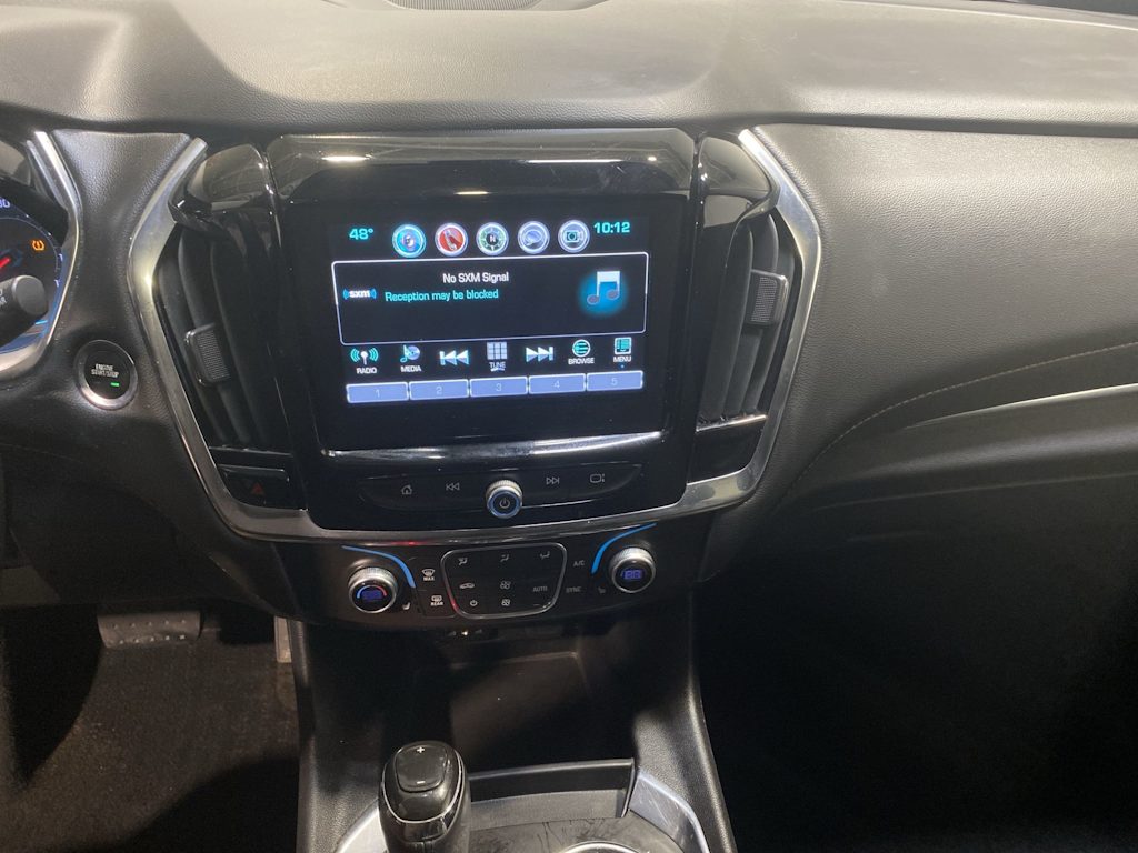 Thumbnail: 2018 Chevrolet Traverse - 14