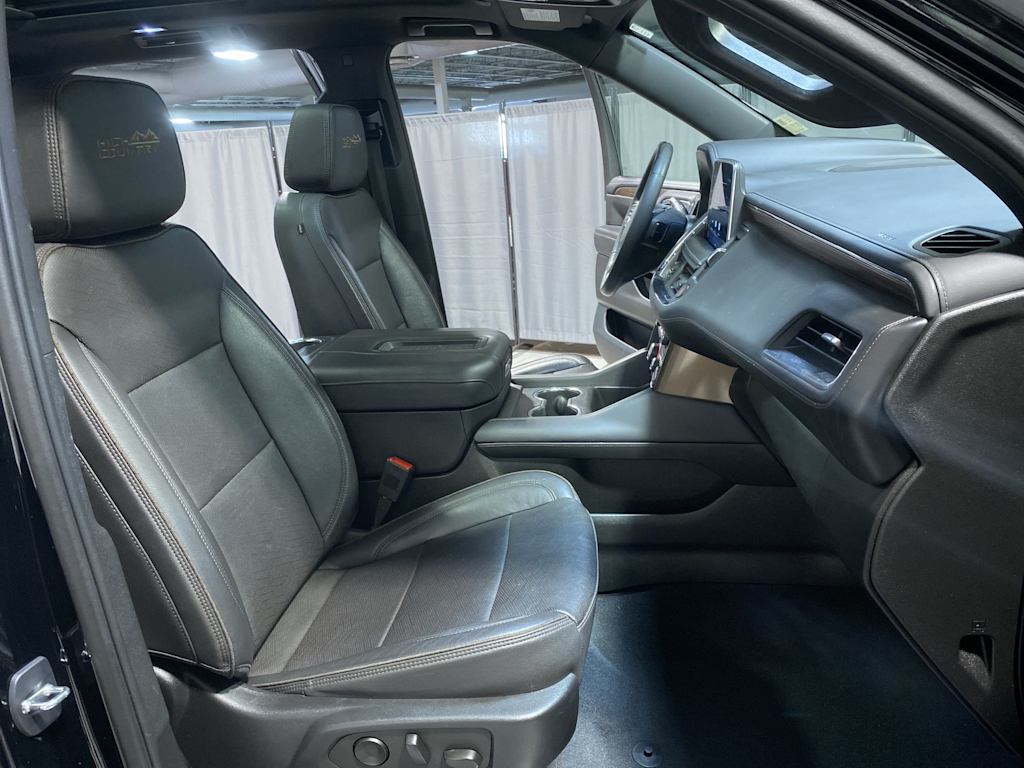 Thumbnail: 2023 Chevrolet Tahoe - 20